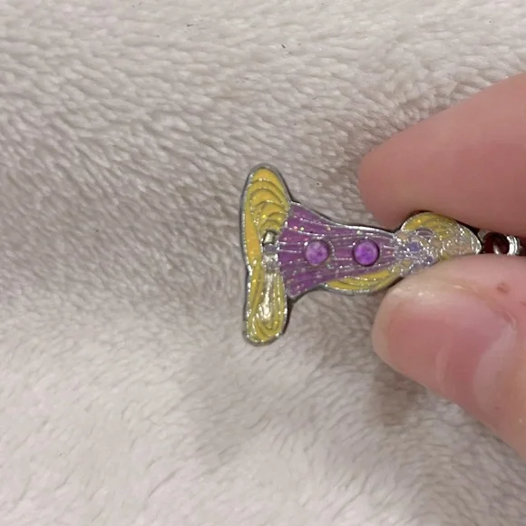 Disney Vintage Charms Variety Pack - Picture 3 of 7